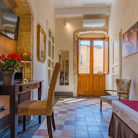 Cappuccine Guesthouse Cagliari Buitenkant foto