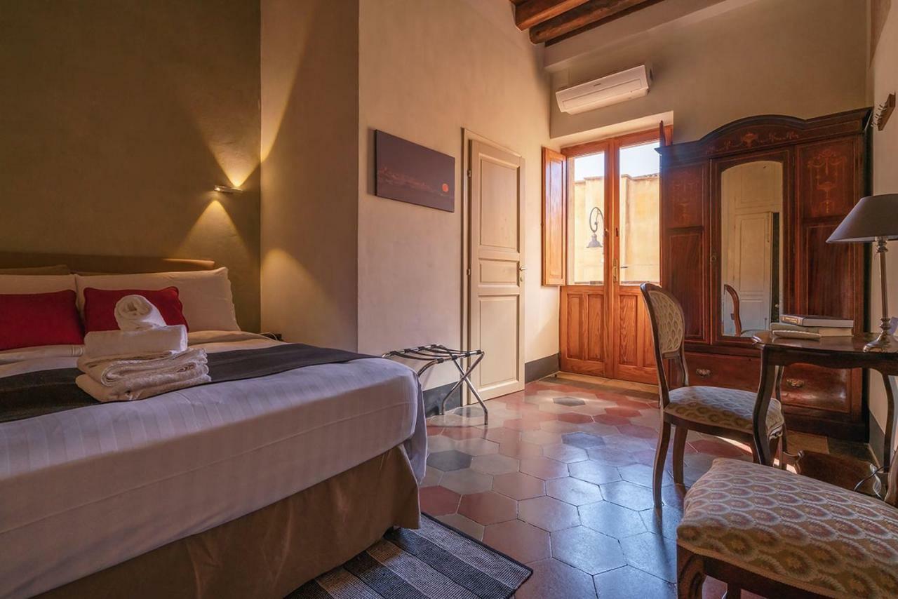Cappuccine Guesthouse Cagliari Buitenkant foto